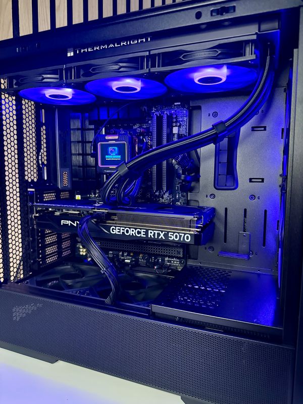 Pixelwerk Gaming PC Detailaufnahme