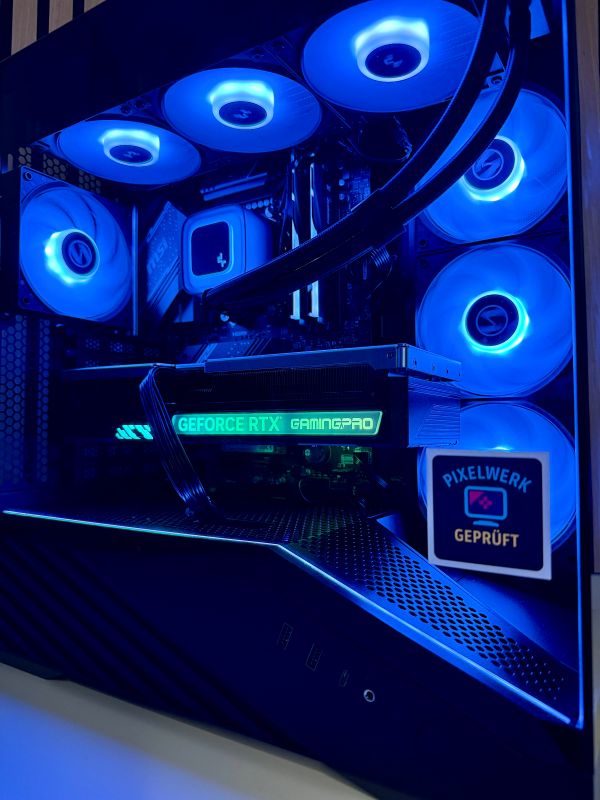 Innenansicht eines aufgebauten Pixelwerk-PCs